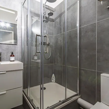 Apartment Aux Clefs Des Sacres - Le Talleyrand *